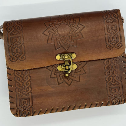 Geometrische Handtasche aus Natur Leder